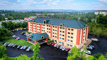 Holiday Inn Express Green Mtn. Drive